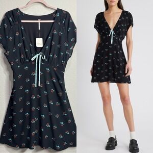 Free People Everyones Favorite Mini Dress Medium Black Floral V Neck Bow Zip NEW